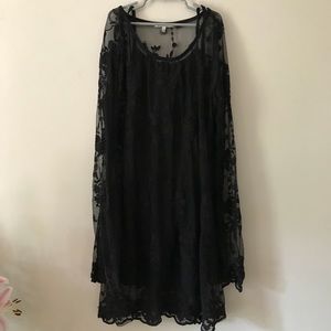 Lace mini dress